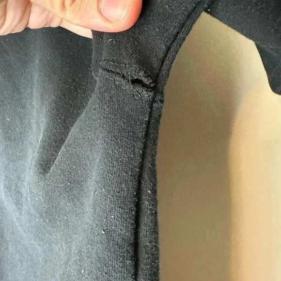 Vintage  Hard Rock Cafe Tonal Logo Crewneck Small - Picture 5 of 5